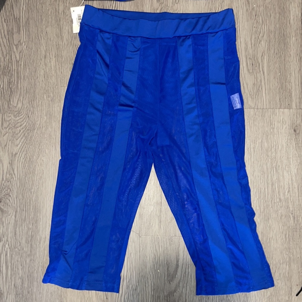 Matching 2 piece Set - Picture 2 of 2